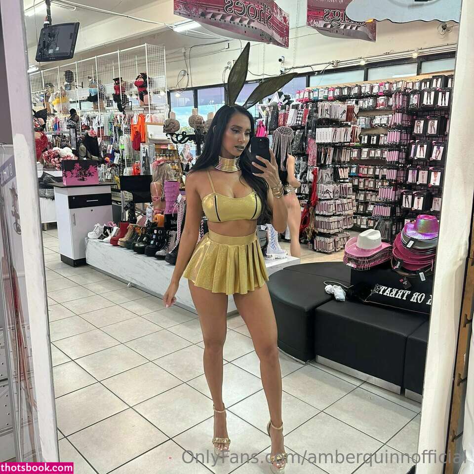 Amber Quinn Photo #44