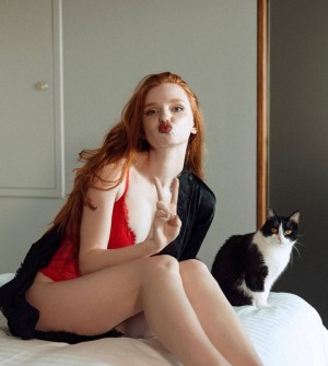 Myfoxyland Photo #60