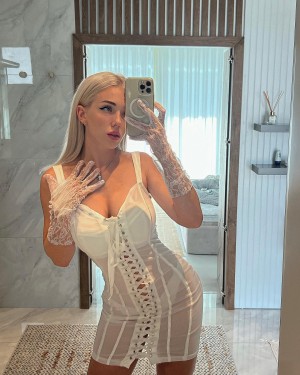 Christine B Photo #27