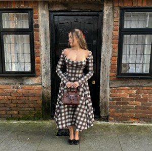 Abby Huxley Photo #54