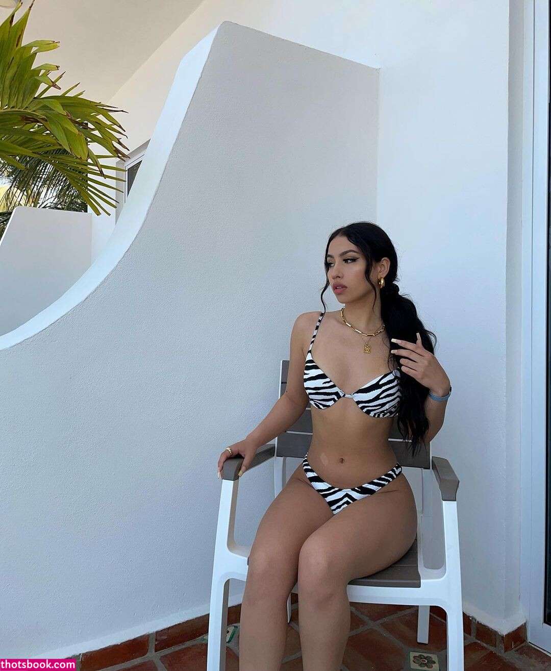 Melissa Estrella Photo #9