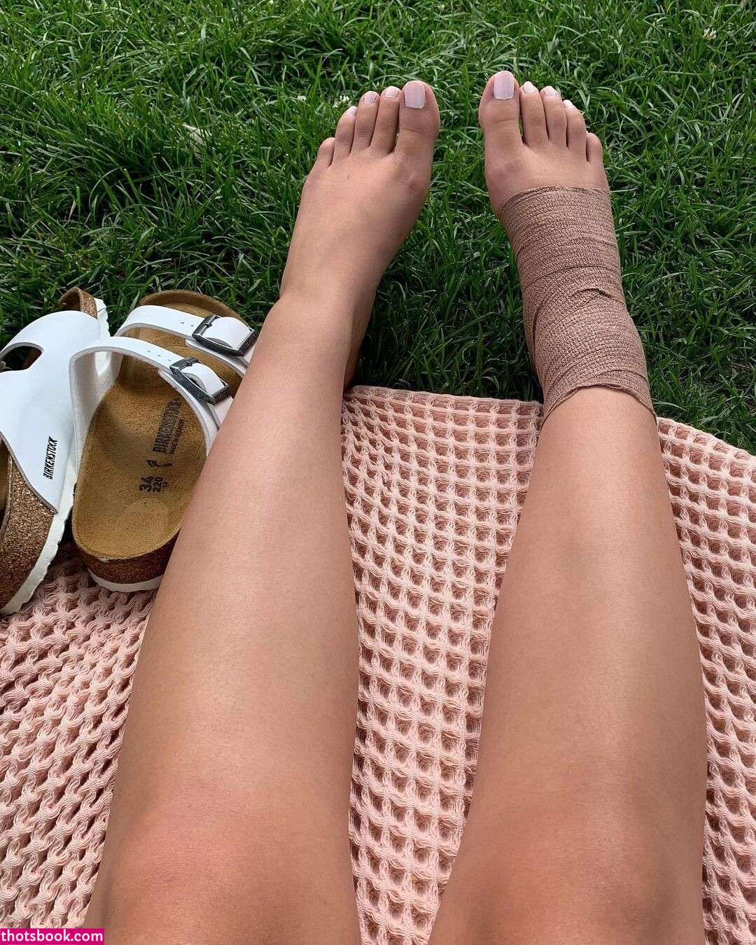 Melissa Estrella Photo #25