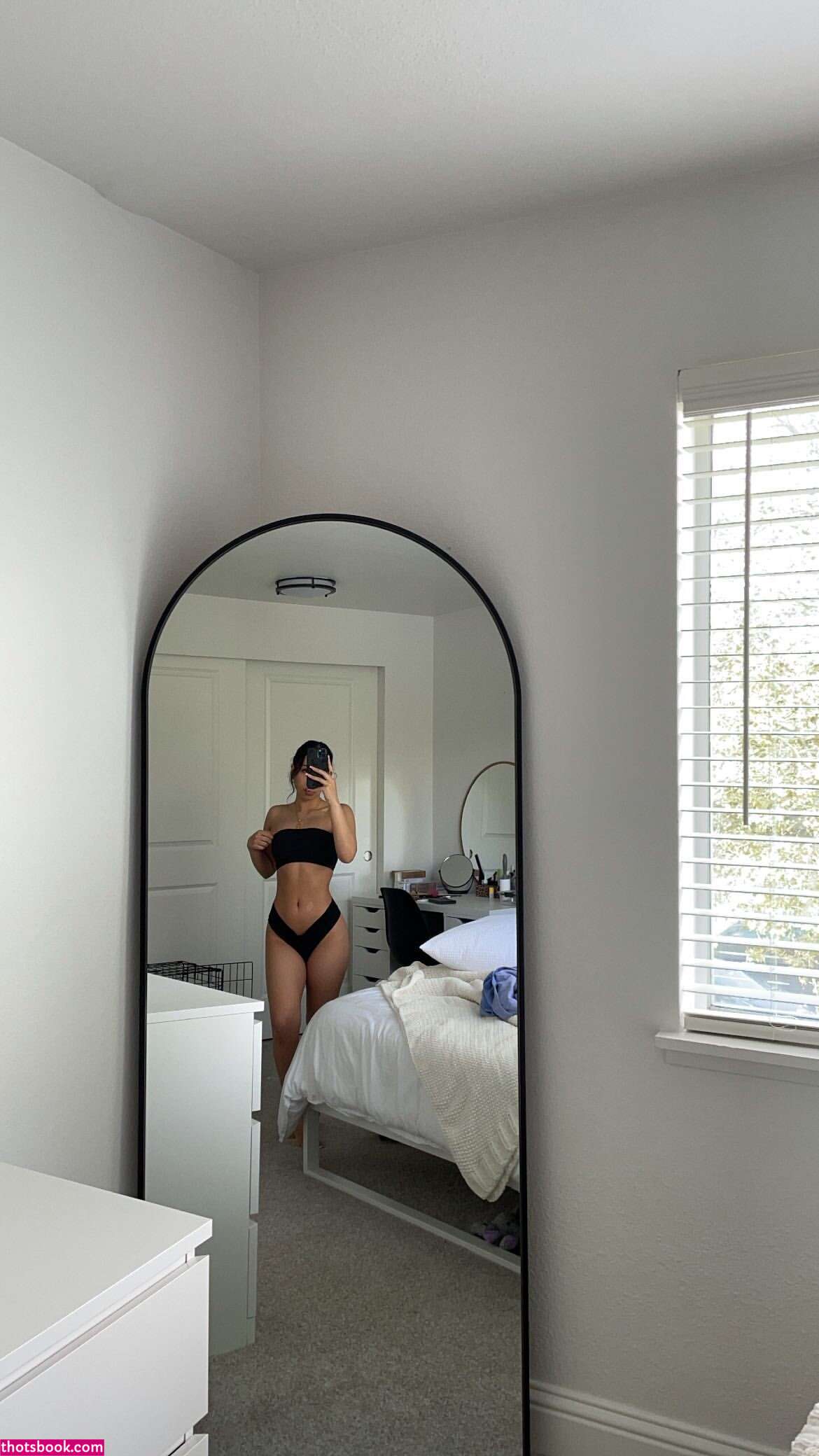 Melissa Estrella Photo #36