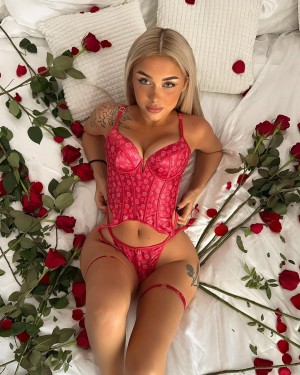 gwendolynceline Photo #20