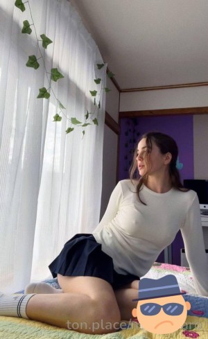 Maryana Ro Photo #165