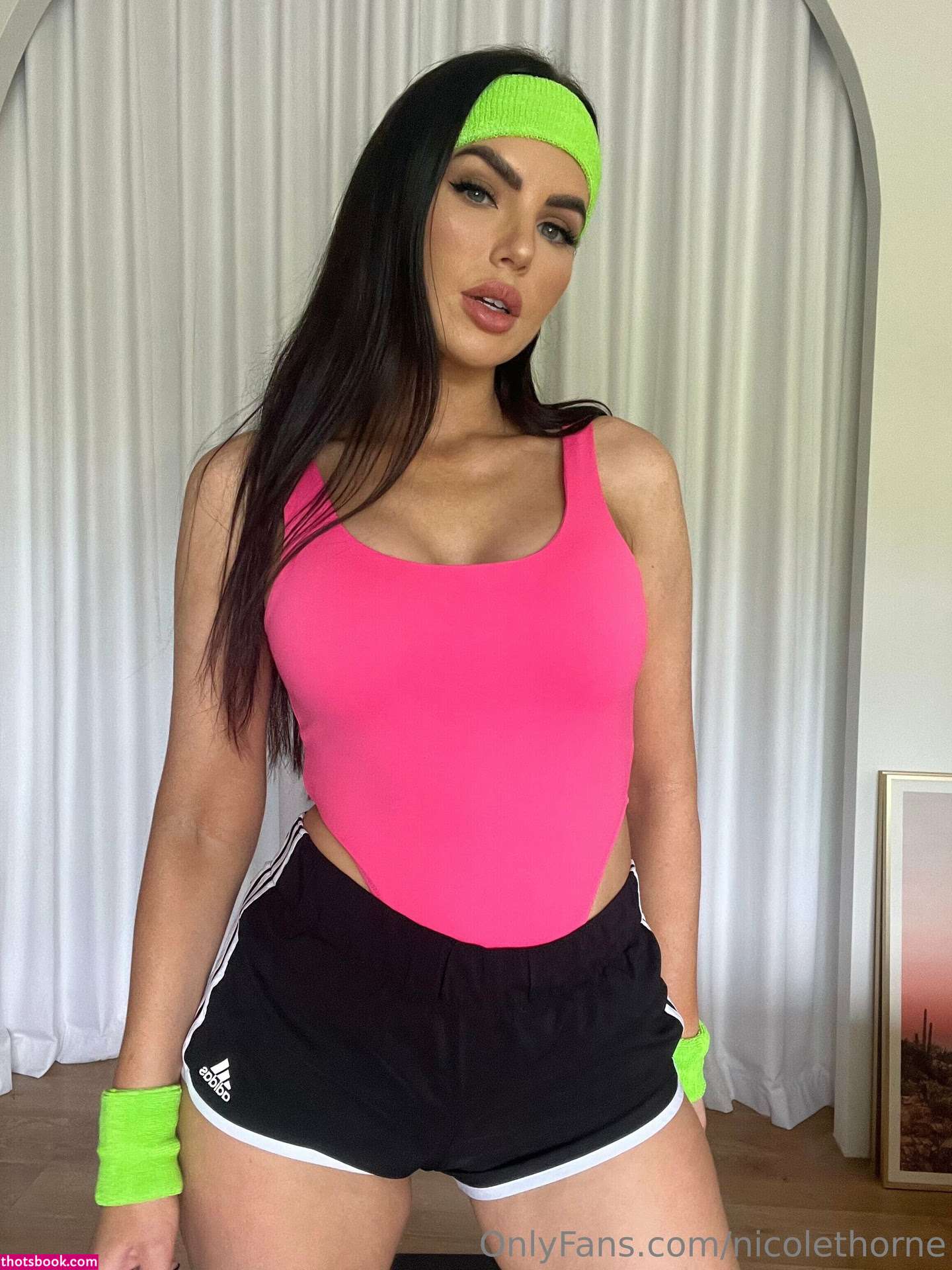 Nicole Thorne Photo #42