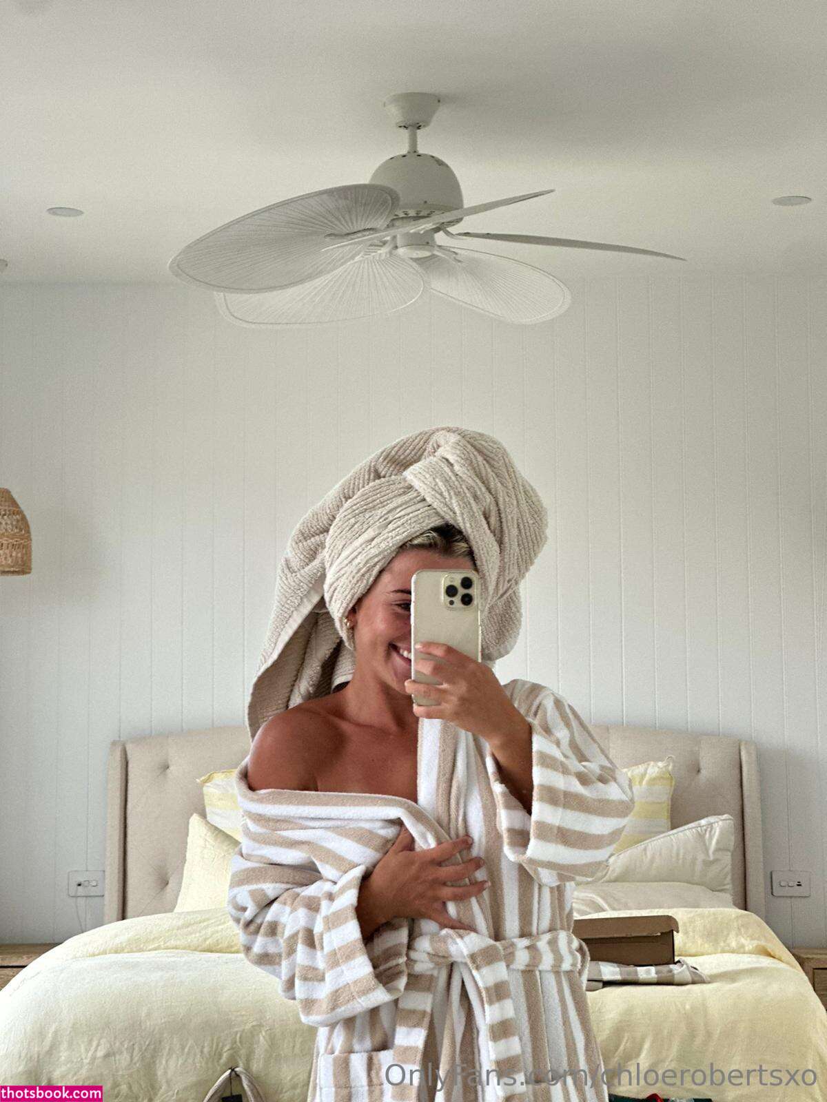 Chloe Roberts Photo #62