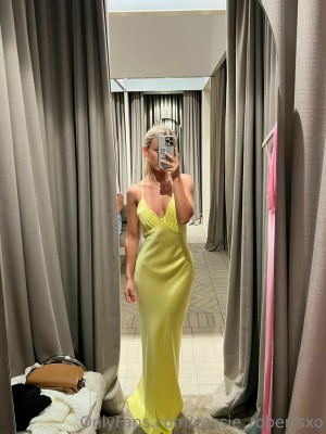 Chloe Roberts Photo #68