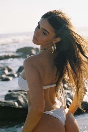 Ella Cervetto Photo #88