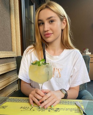 angelanhelina Photo #60