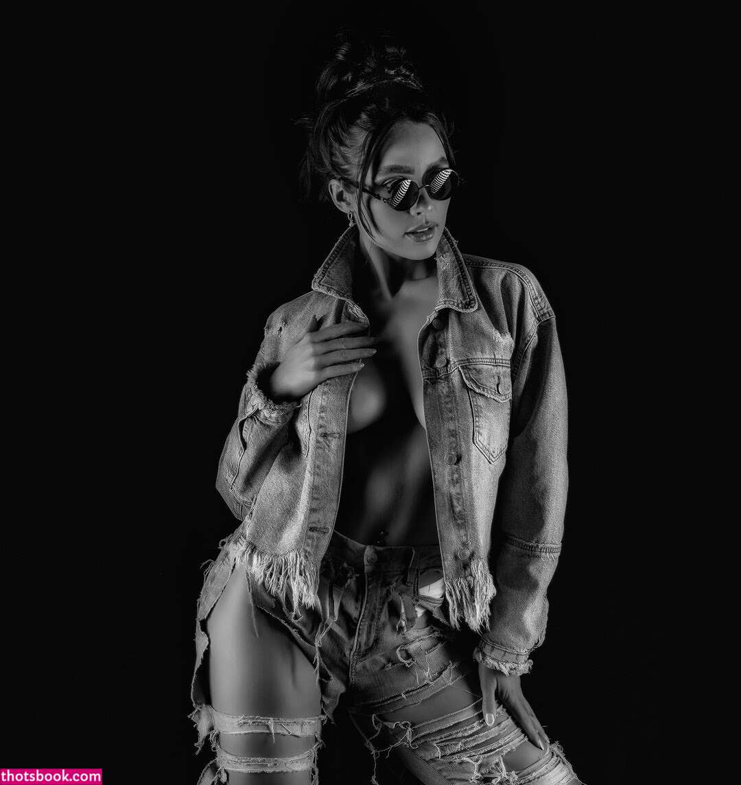 Emma Rosalie Photo #1