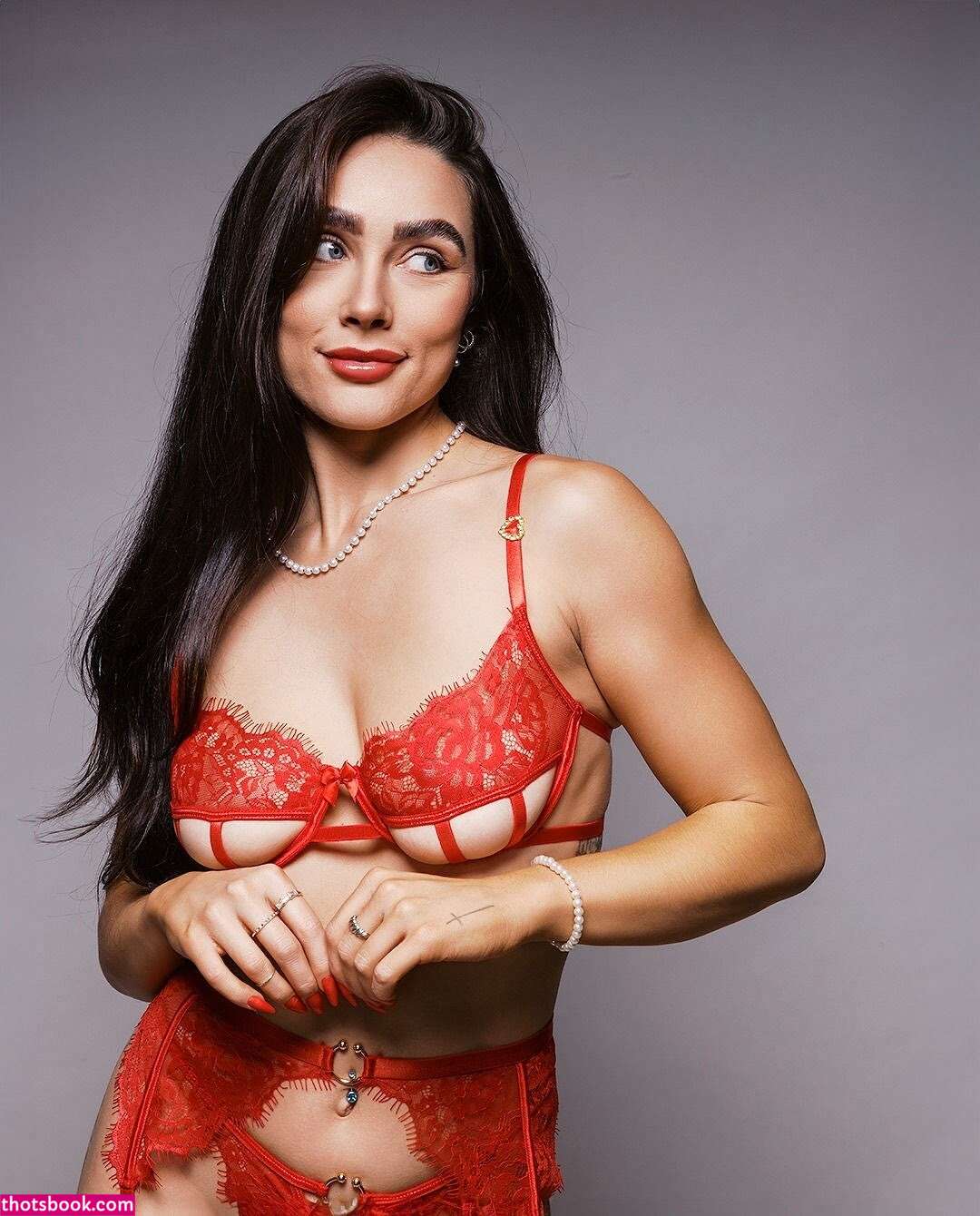 Emma Rosalie Photo #4