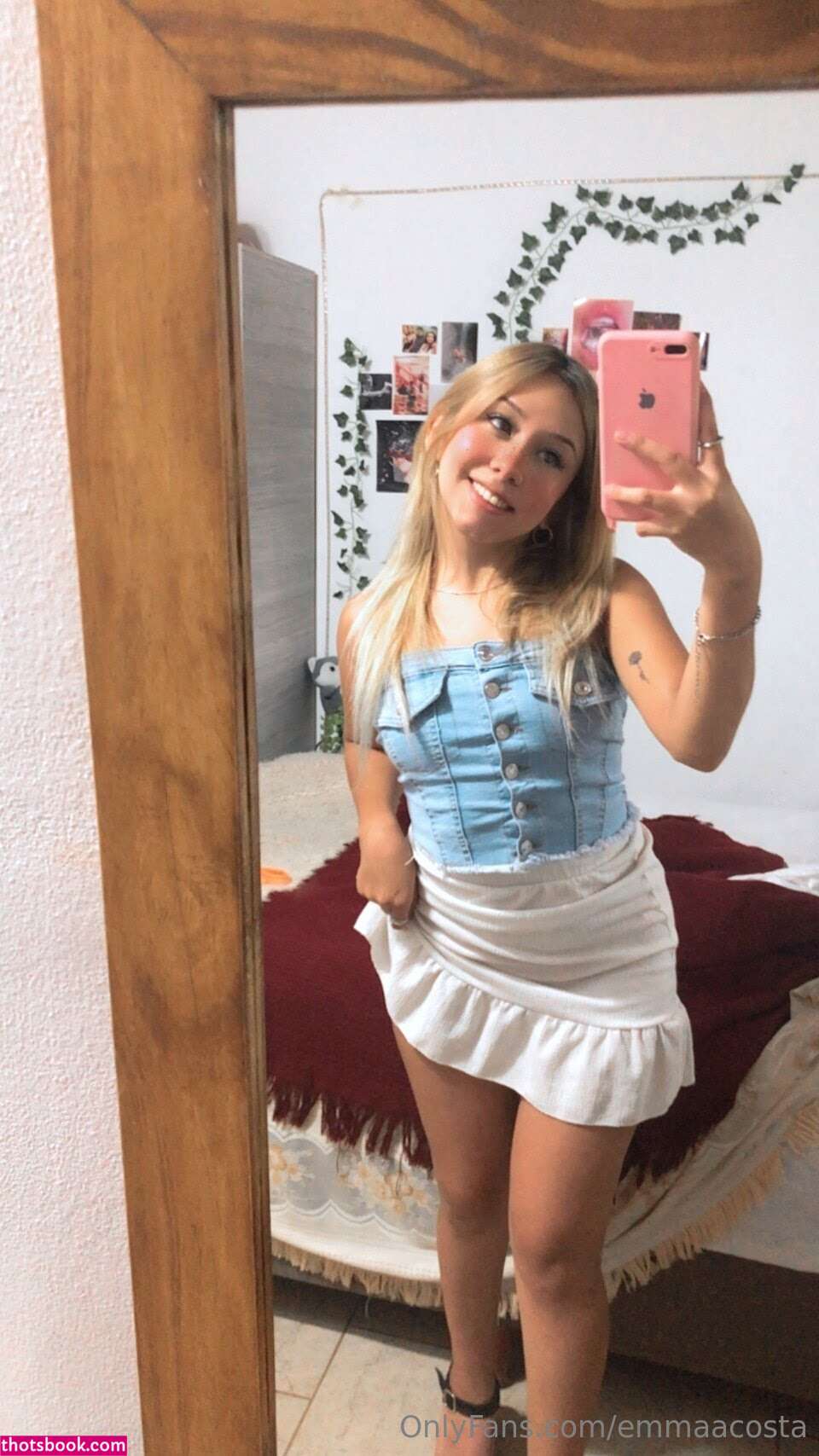 Emma Acosta Photo #11