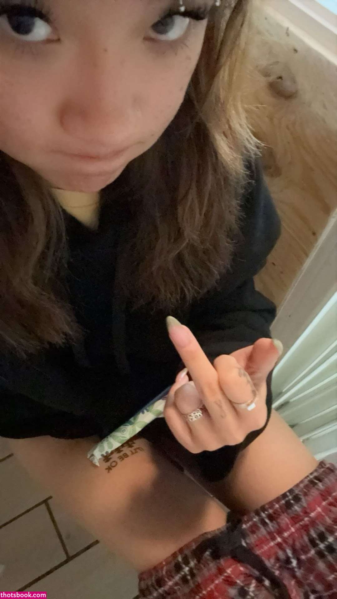 Lindsayyy1243 Photo #1