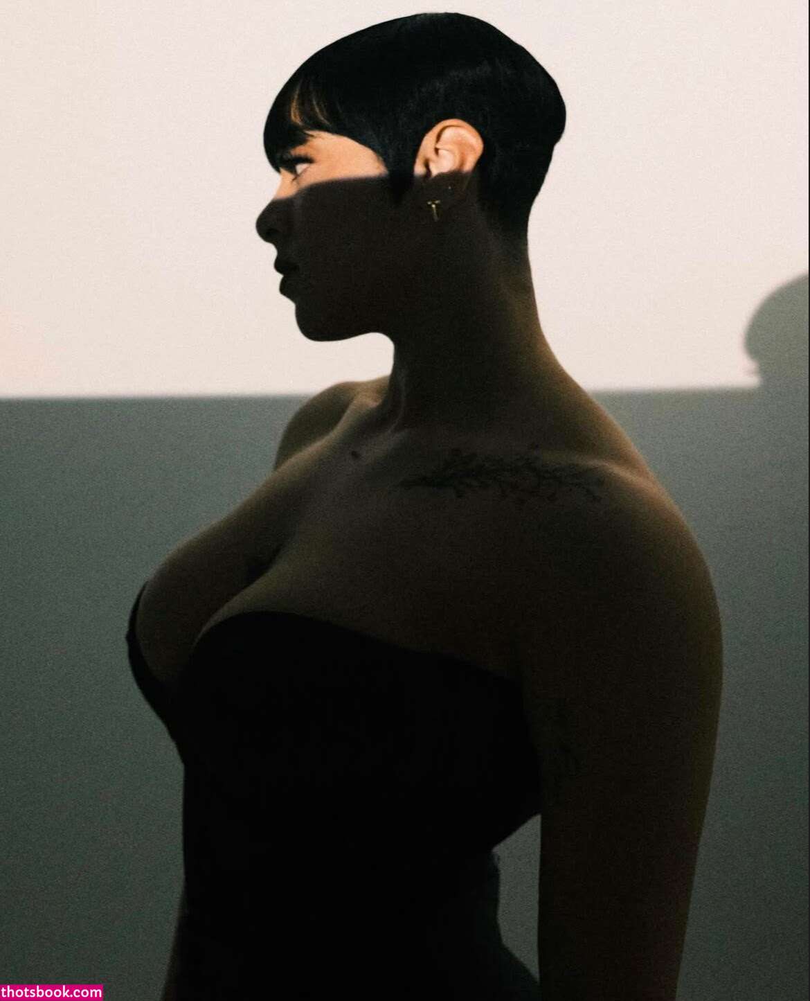 mortalmikasa Photo #6