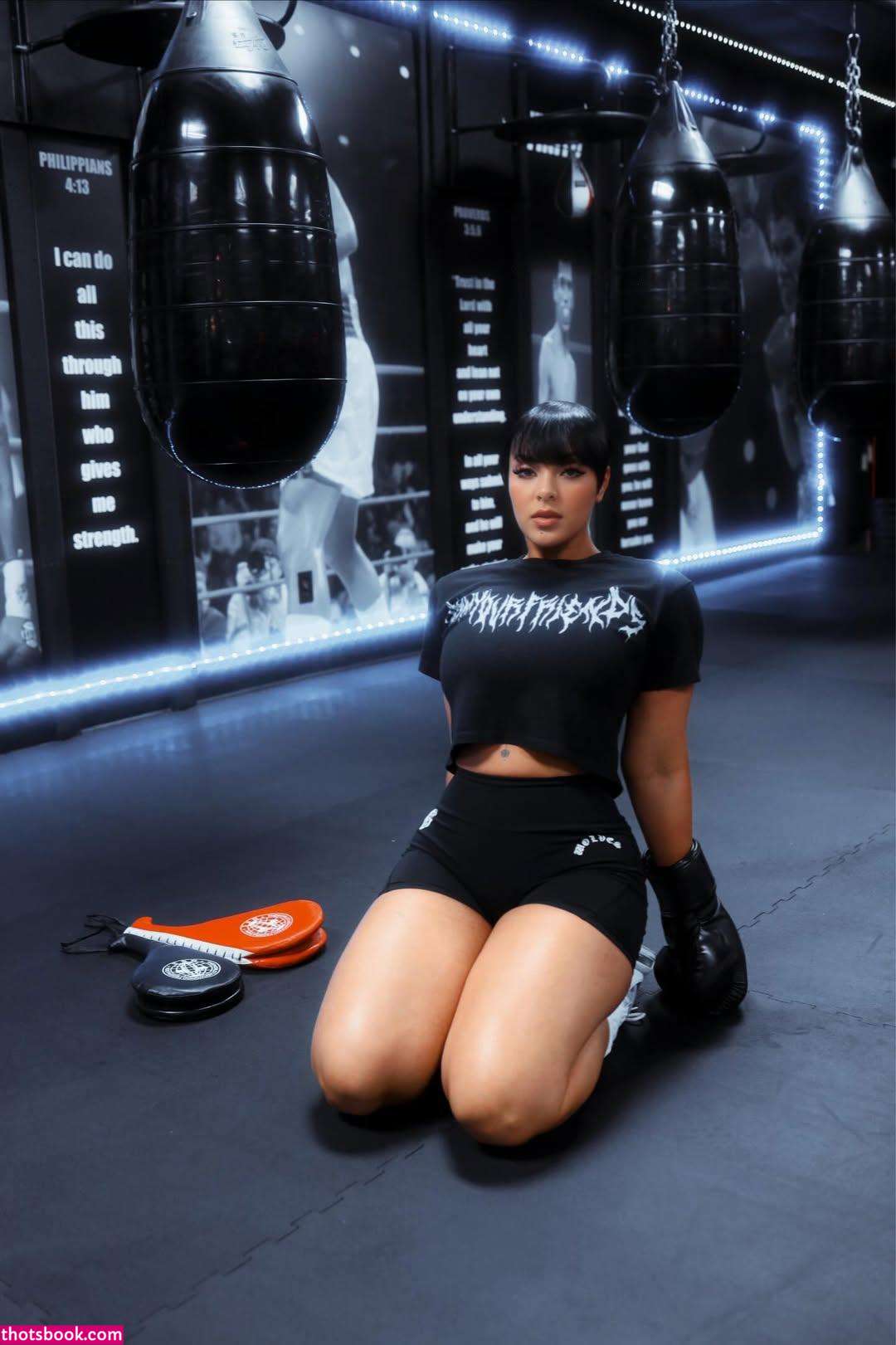 mortalmikasa Photo #10