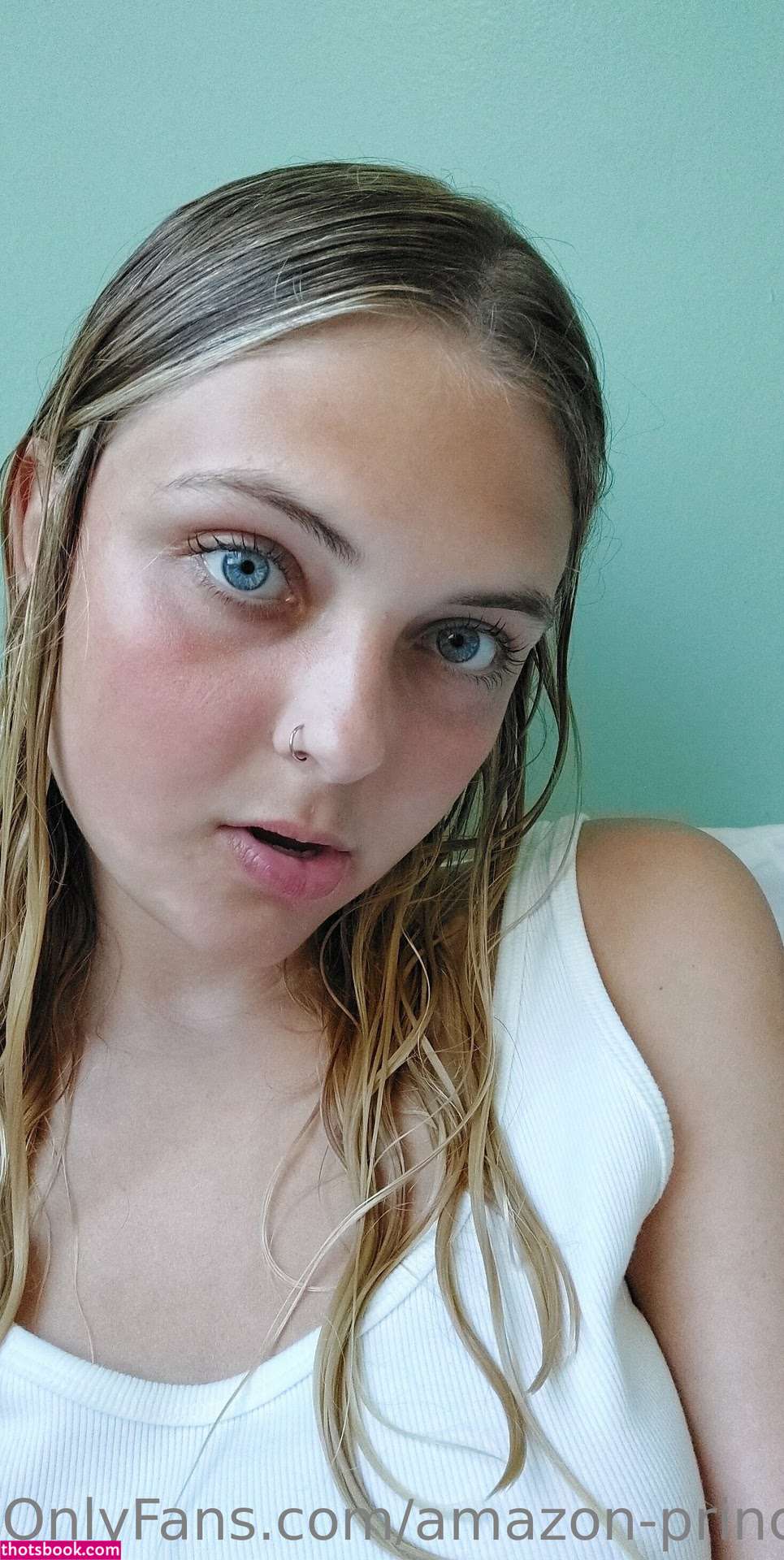 Amber Johnstone Photo #4