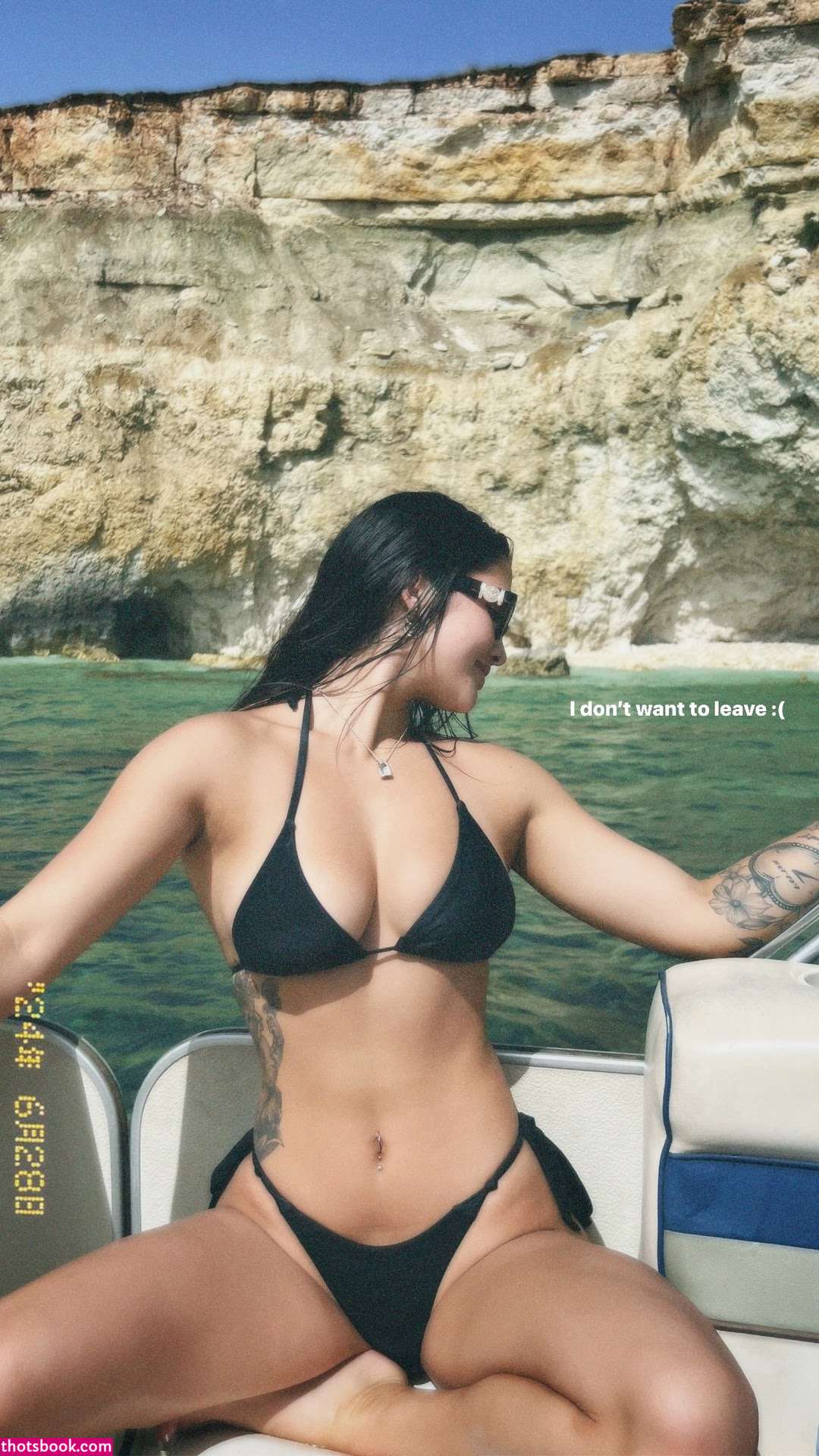 Izzy Flannery Photo #11