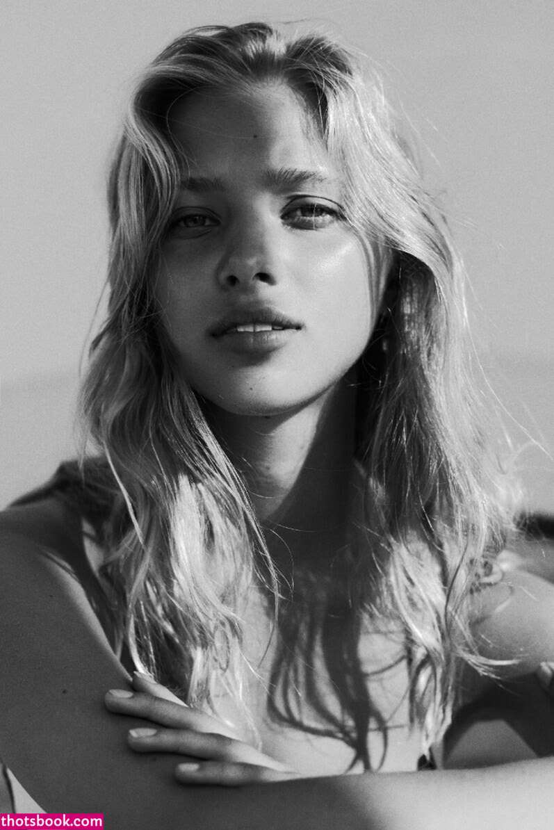 Laura Oganessian Photo #16