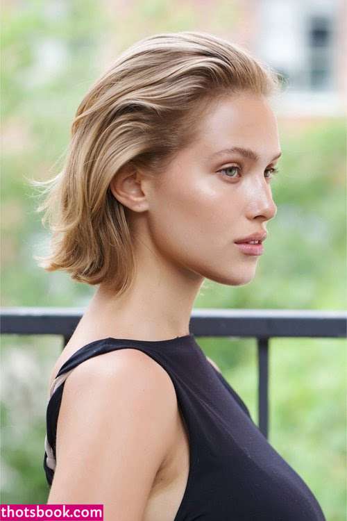 Laura Oganessian Photo #51