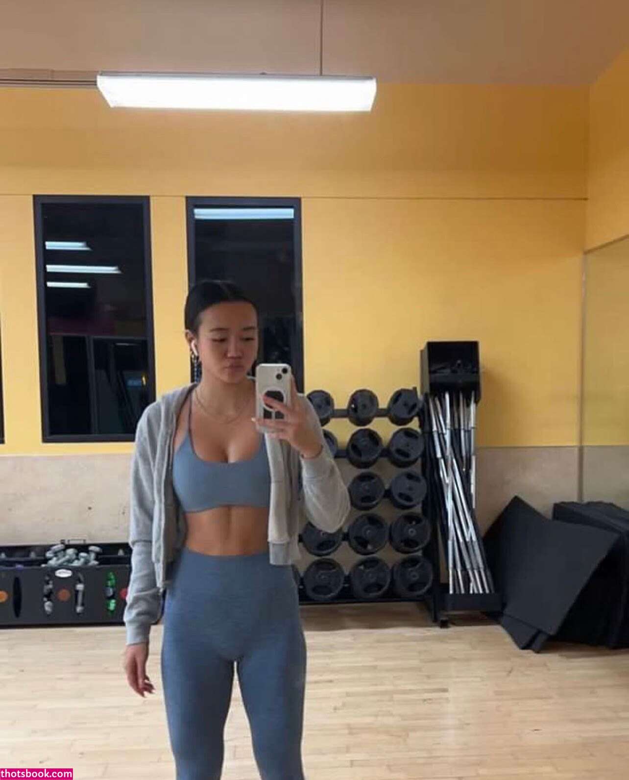 Brianne Oshiroching Photo #10