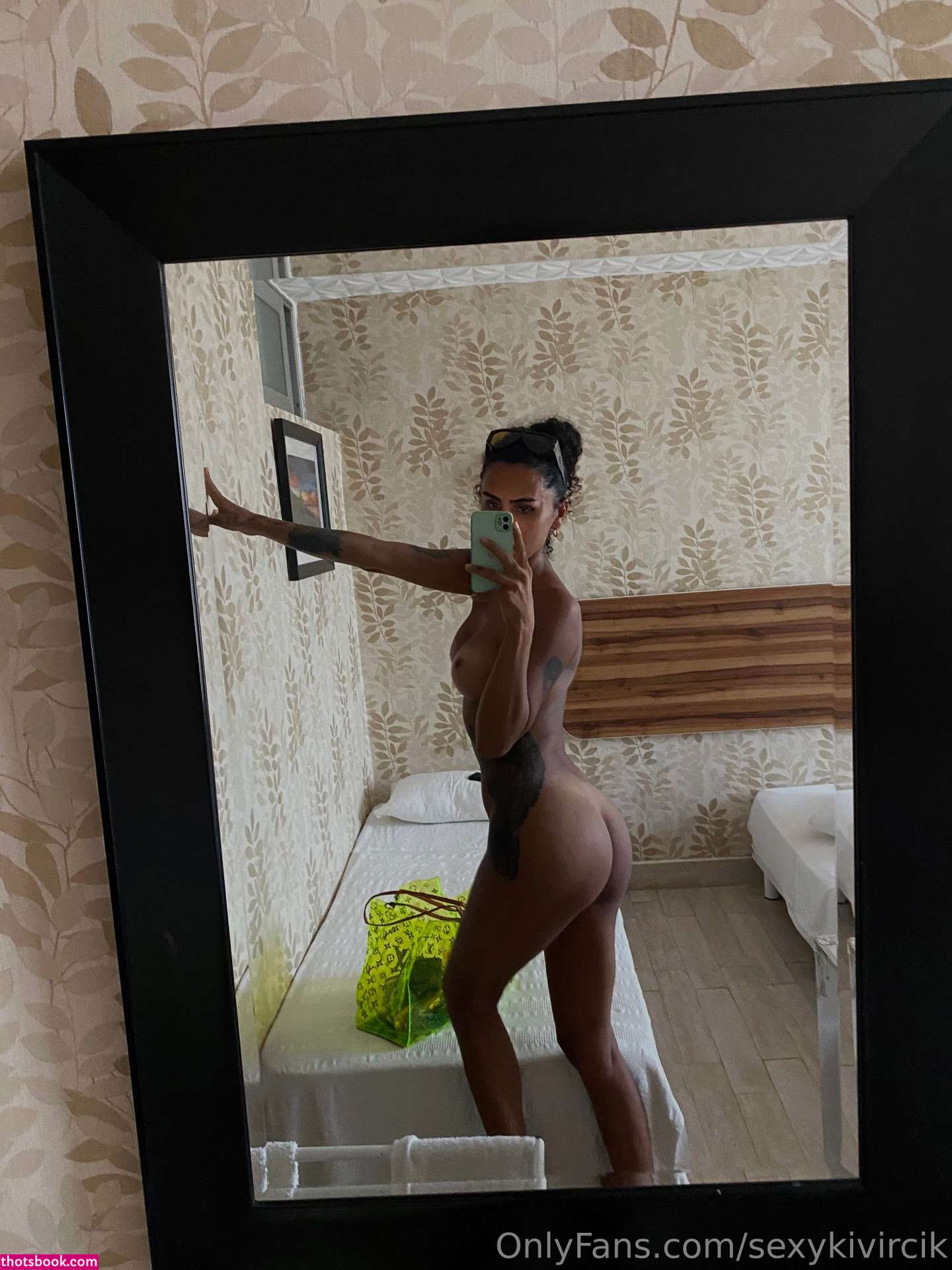 Selen Duman Photo #17