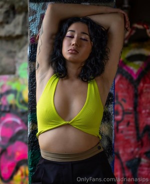 adrianasbooknook Photo #5