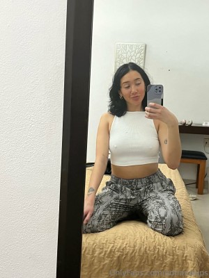 adrianasbooknook Photo #8