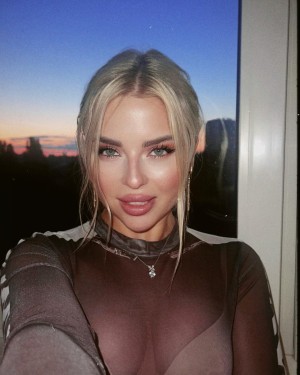 Dasha Mazay Photo #2