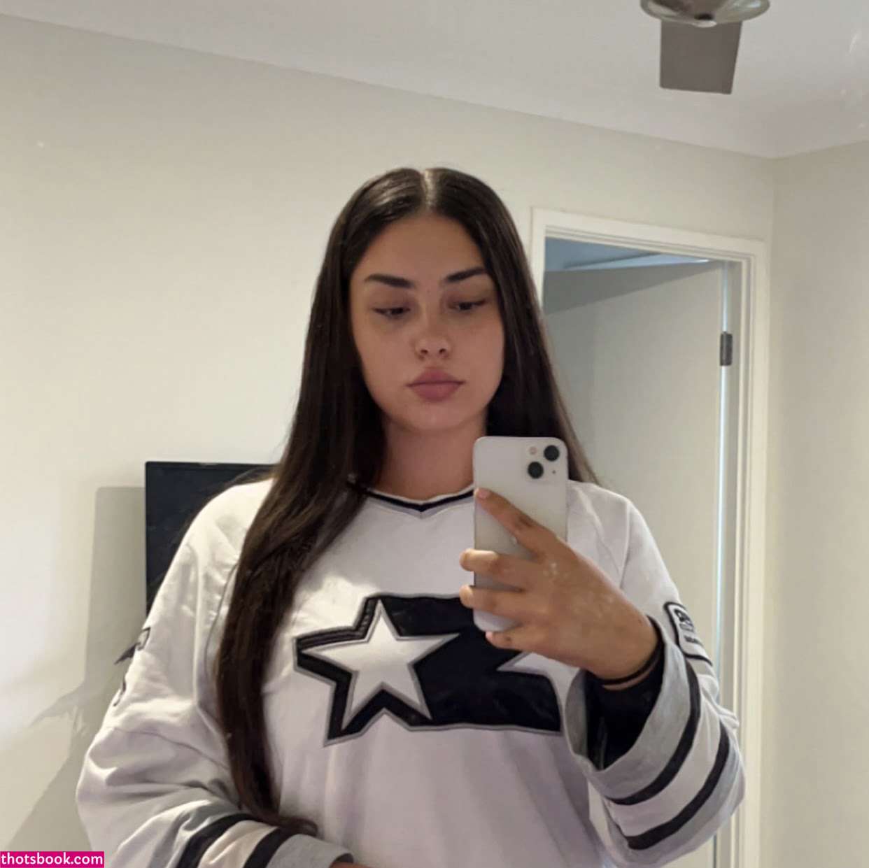 Kiara Aroha Photo #12