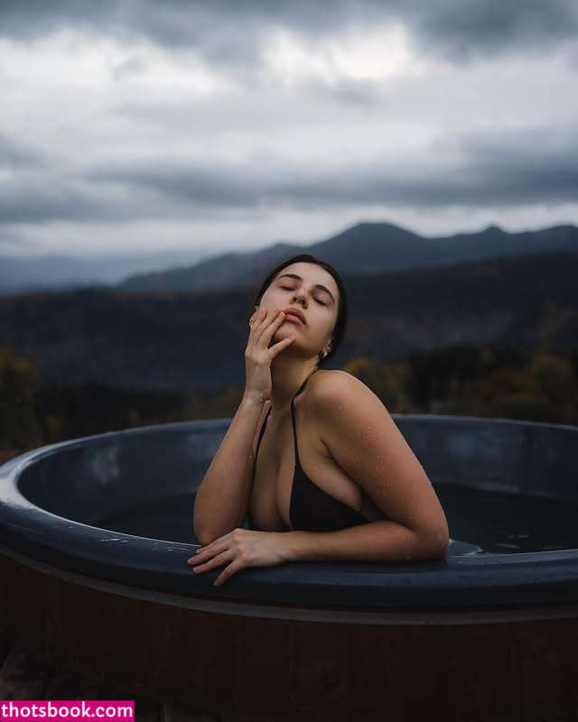 Annastezia Photo #25