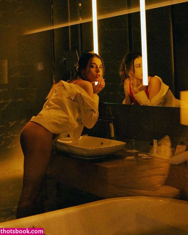 Annastezia Photo #32