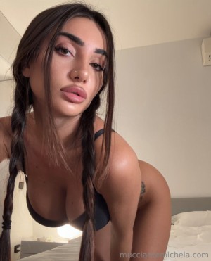 Michela Mucciante Photo #8