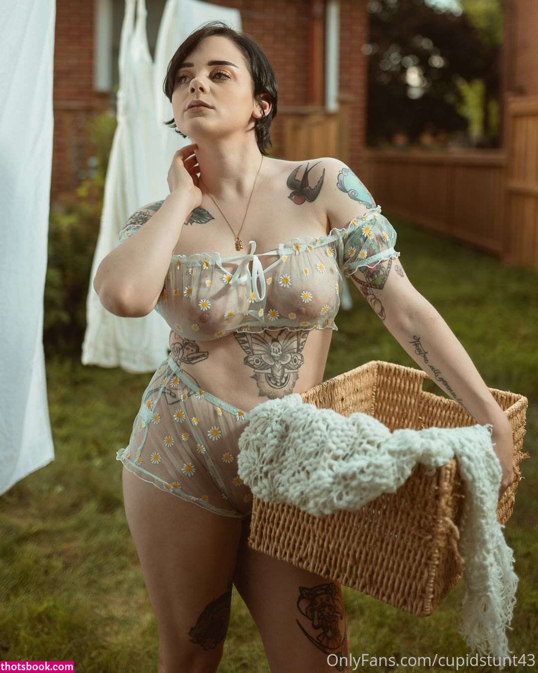 Cupid Stunt Photo #9