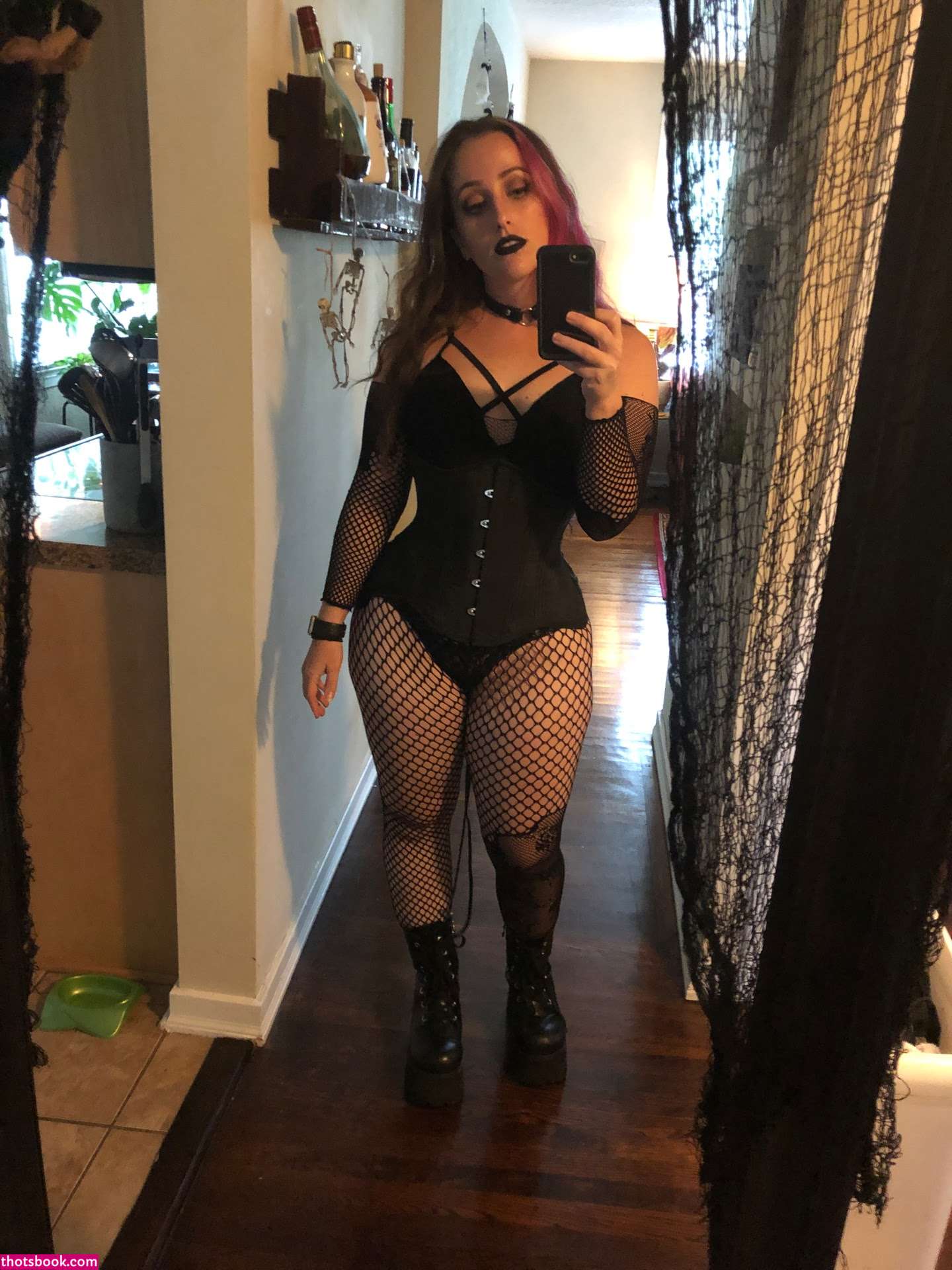 Theswampqueen Photo #13