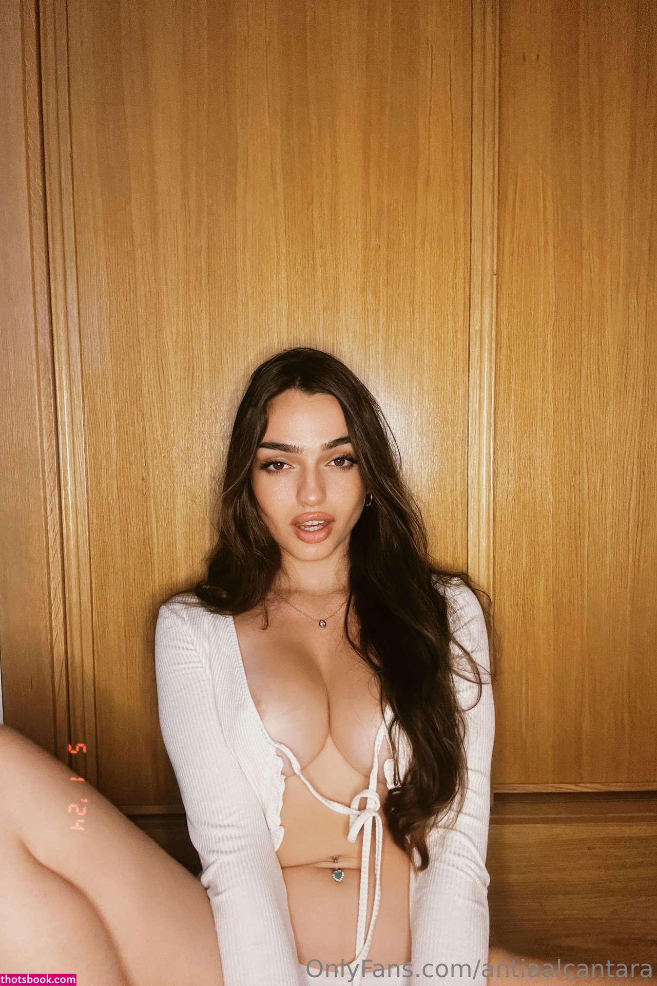 Antia Isabella Photo #16