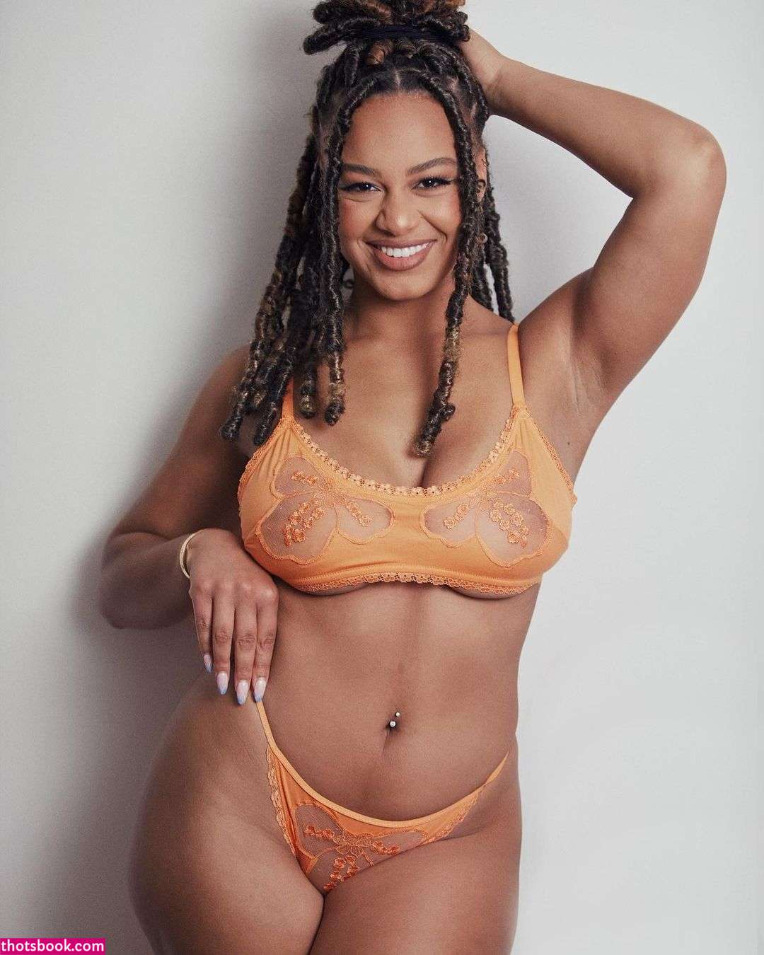 Nia Sioux Photo #1