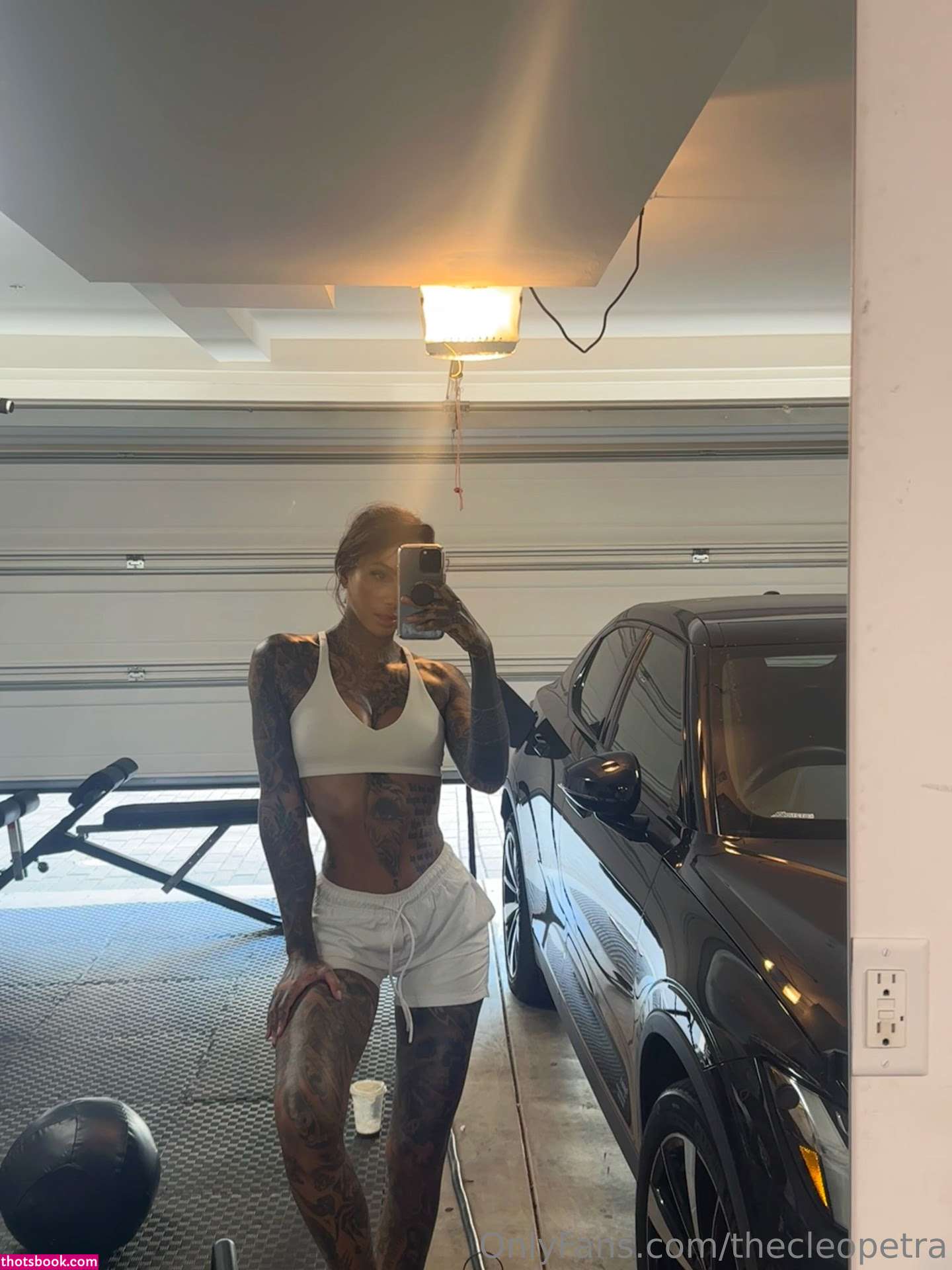 Cleo Petra Photo #38