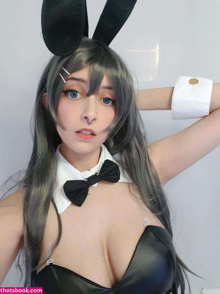 Nanashi Nase Photo #7