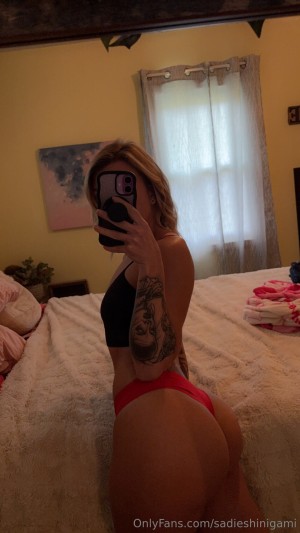 sadieshinigami Photo #2