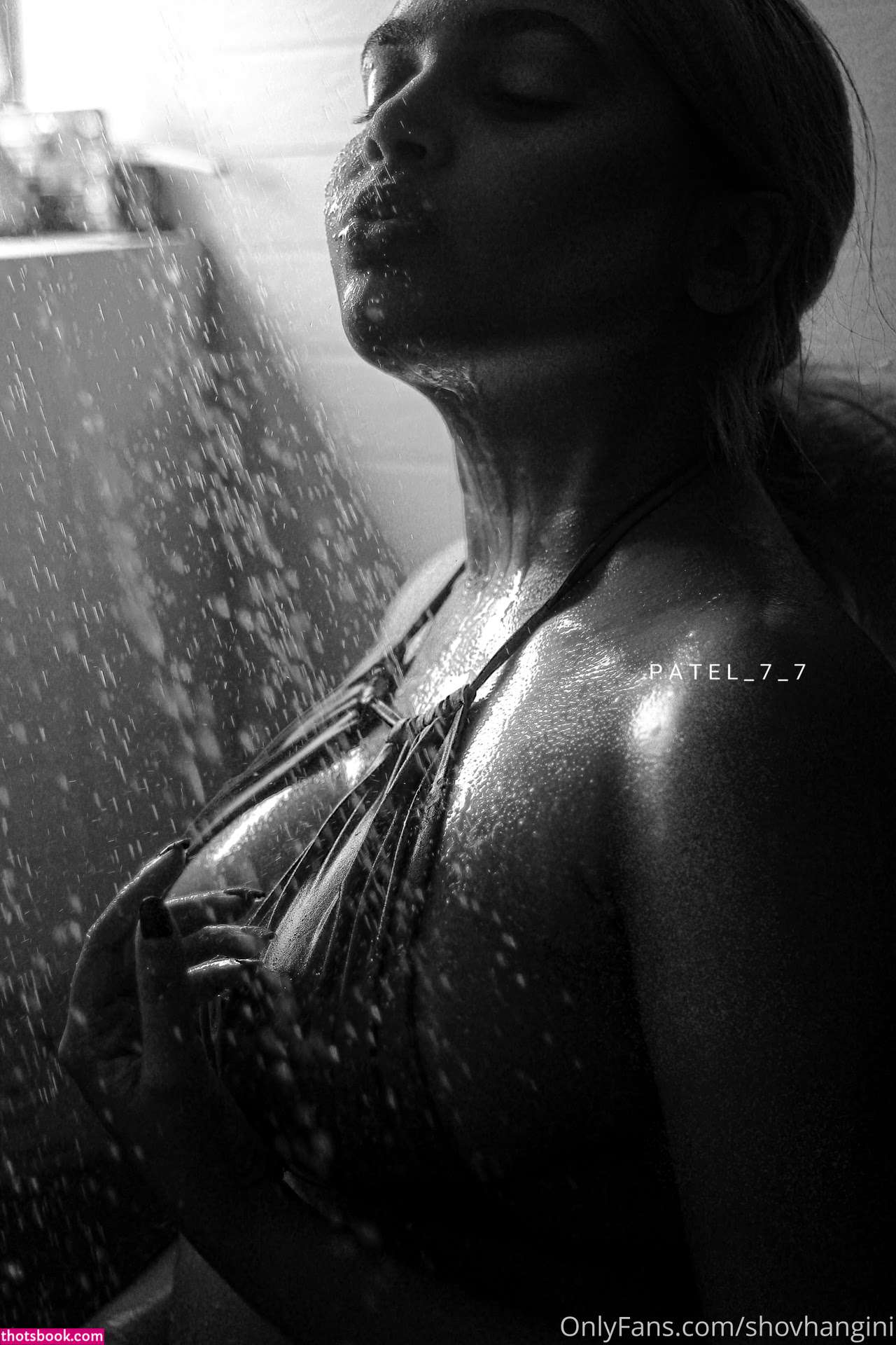 Shovhangini Shekhar Photo #20