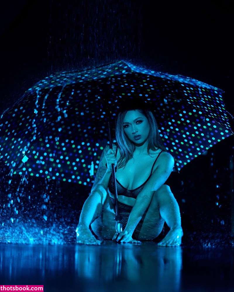 Vernizy Laris Photo #25