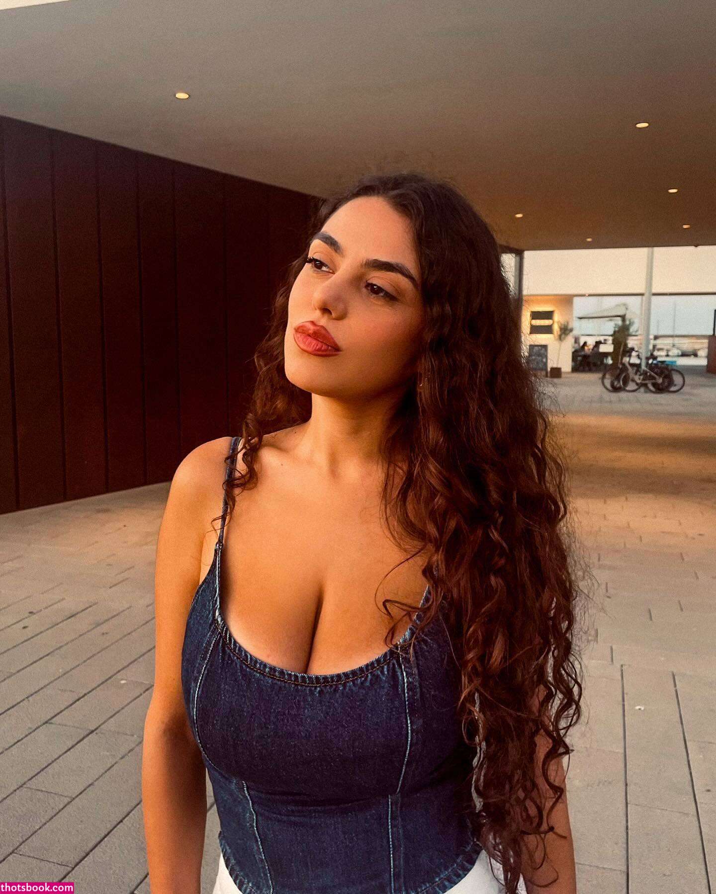 Roberta Galati Photo #25