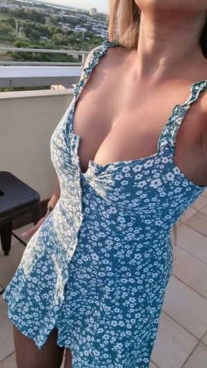 Youngfitsydcouple Photo #7