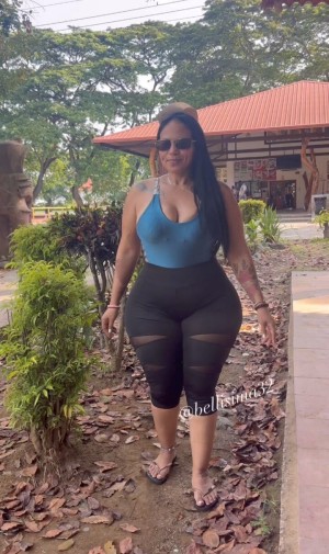 Bellisima 32 Photo #8