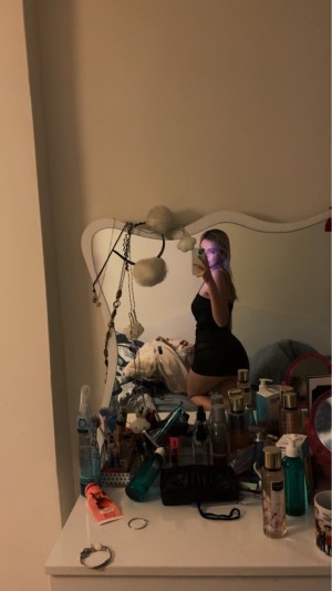 Beril Sahin Photo #13