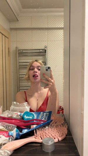 Beril Sahin Photo #16