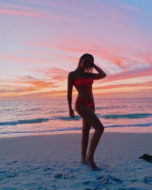 Brooke Goodman Photo #13