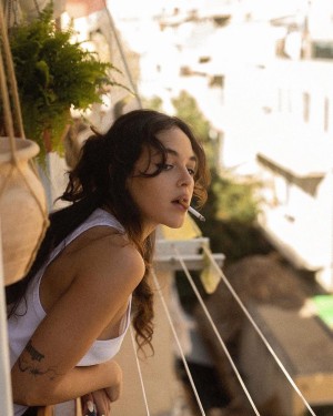 Kamilya Peer Levi Photo #22