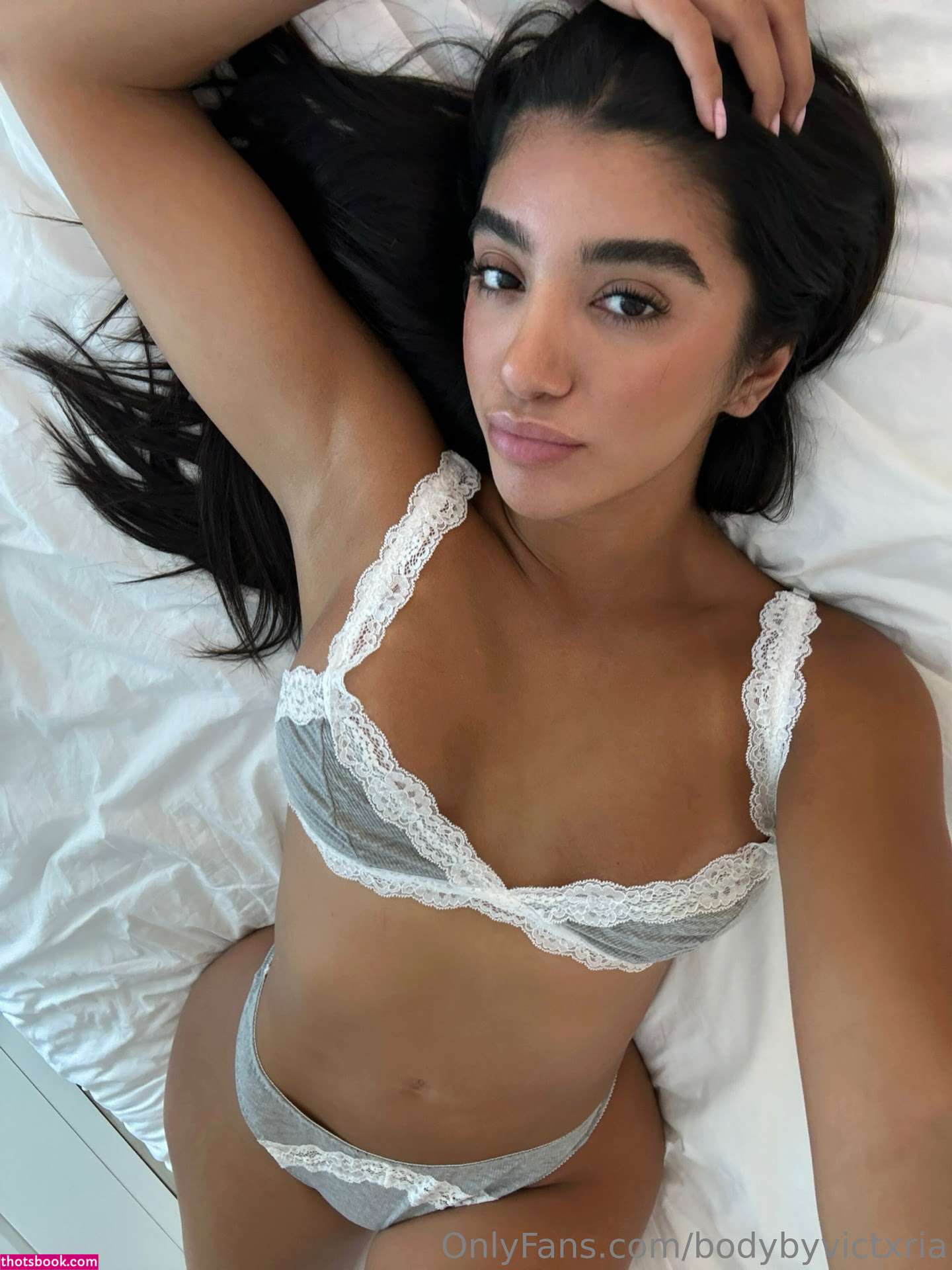 Miss Victoria Photo #28